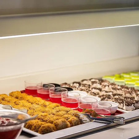 Village Hotel Rethymno