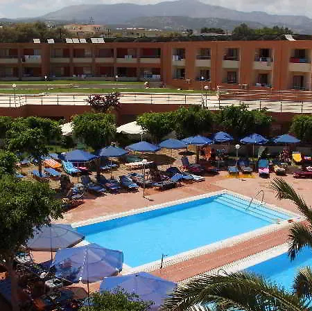 Village Hotel Rethymno