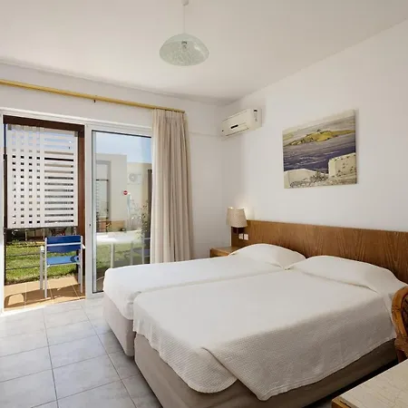 Hotel Village 3*