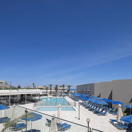 Village Hotel 3*