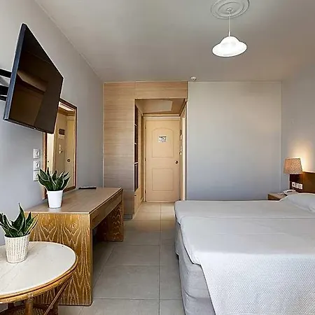 Village Otel Resmo
