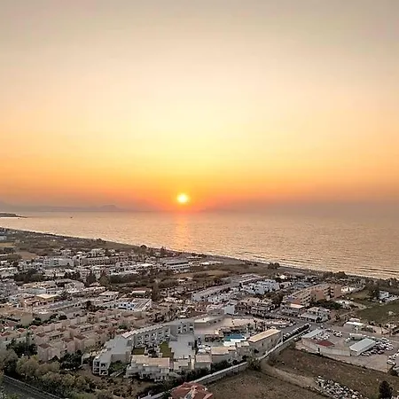 Hotel Village