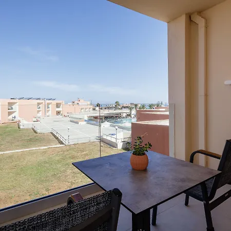 Hotel Village 3*