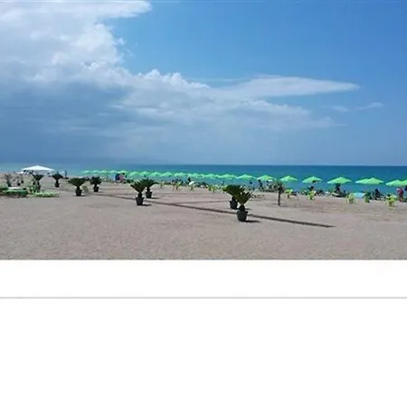 Village Hotel 3*