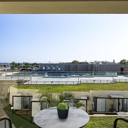 Ξενοδοχείο Village