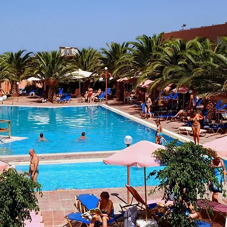 Village Hotel 3*
