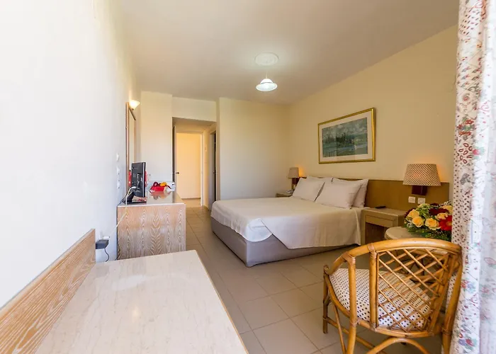 Village 3* העיירה רתימנו